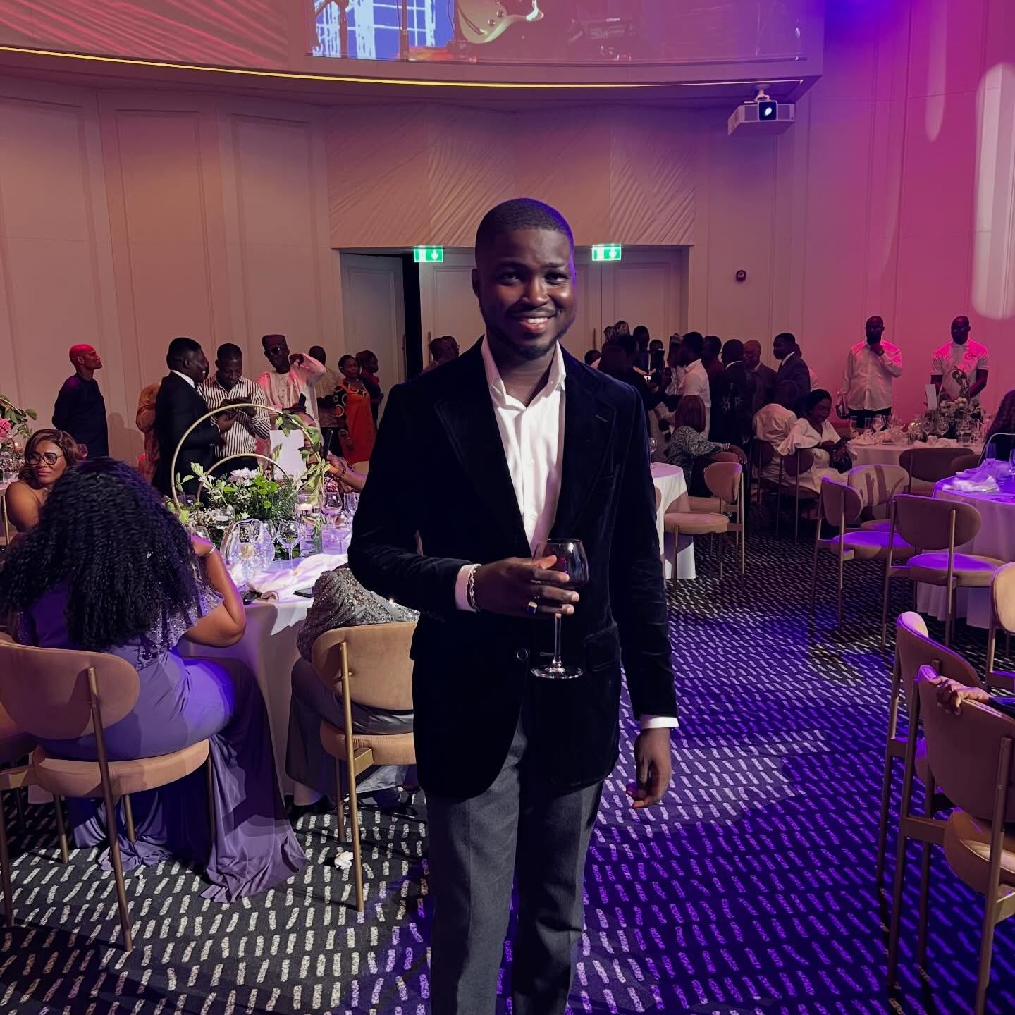 Charbel Stone lors d’une soirée de gala